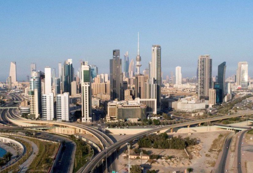 കുവൈത്തിൽ ഇൻഫ്ലുവൻസർമാർക്ക് ലൈസൻസ് നിർബന്ധം; ഡിജിറ്റൽ പരസ്യങ്ങൾക്കും പ്രൊമോഷനുകൾക്കും കർശന നിയമം വരുന്നു