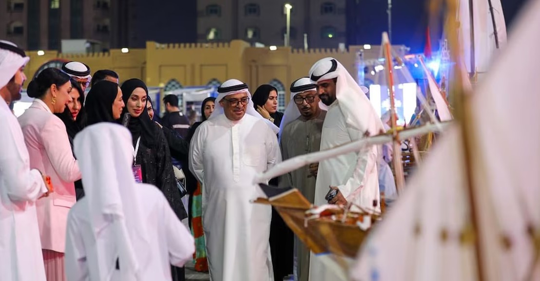 ഇനി രാത്രിയിലും ഉണരും! യുഎഇയിലെ ഈ എമിറേറ്റിലെ ആദ്യത്തെ ‘നൈറ്റ് മാർക്കറ്റിന്’ ഗംഭീര തുടക്കം; 100-ൽ അധികം കടകൾ, വിനോദങ്ങളുടെ പ്രളയം!