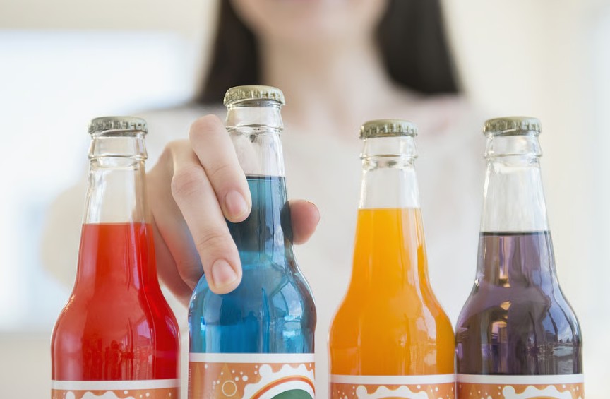 പഞ്ചസാര കൂടിയാൽ പോക്കറ്റ് കീറും; യുഎഇയിൽ പാനീയങ്ങൾക്ക് വില കൂടി, ആരോഗ്യകരമായ ശീലങ്ങളിലേക്ക് മാറി പ്രവാസികൾ!